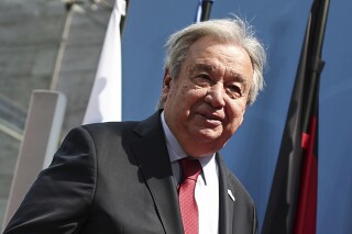联合国秘书长呼吁各国支付维和费用,并指出财政问题