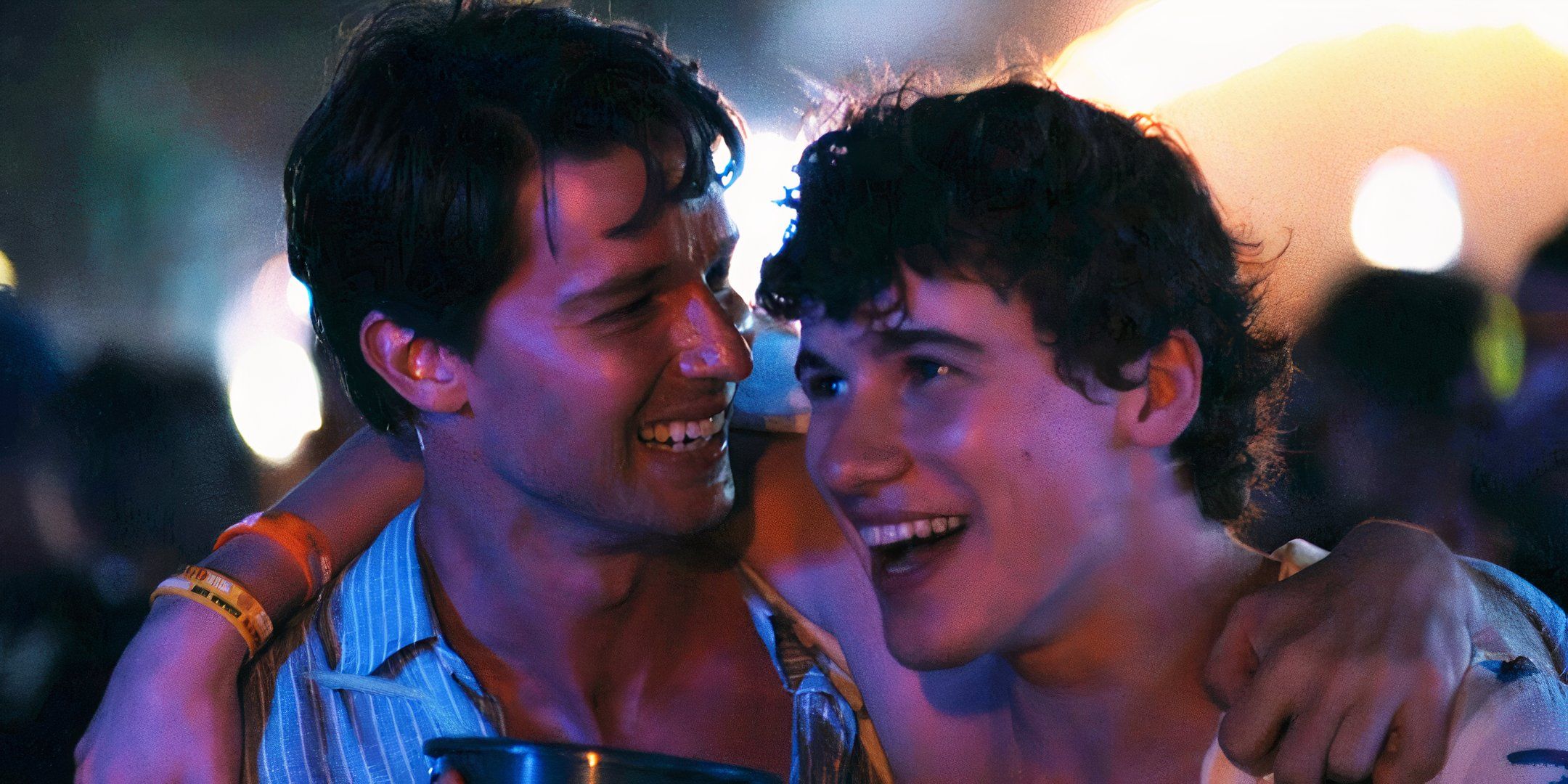 Patrick Schwarzenegger Responds To White Lotus Season 3 Episode 6's Brother  Threesome Scene: 