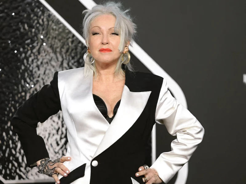 Cyndi Lauper进入Rock &Roll名人堂