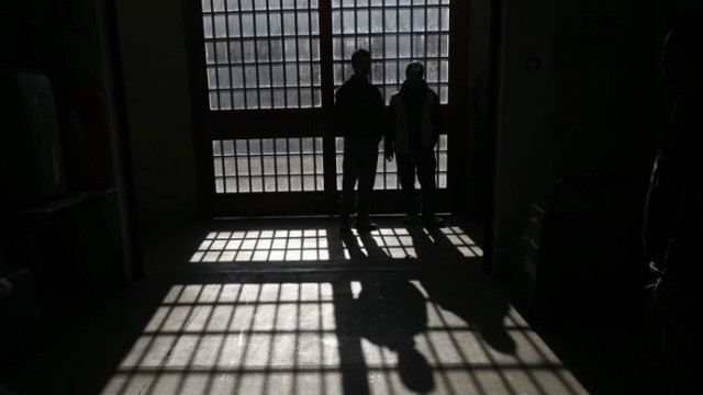 65名囚犯在监狱突击检查中被释放
